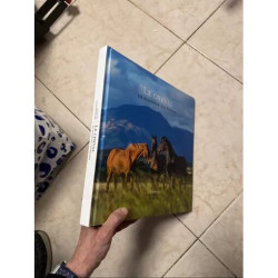 LE CHEVAL EN NOUVELLE CALEDONIE TEXTE HERVE COQUOIN PHOTOS CLAUDE...