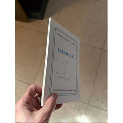 FAUSSE ILE CHARALAMBOS P. LIPSOS EDITIONS NOUVELLE PLEIADE PARIS