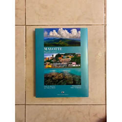 MAYOTTE REGARDS CROISES