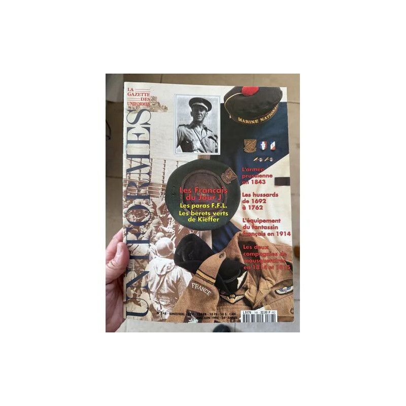 LA GAZETTE DES UNIFORMES 148