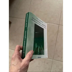 LES QUARANTAINES RUGISSANTES CHRONIQUE D'UNE FAMILLE DANS TOUS SES...