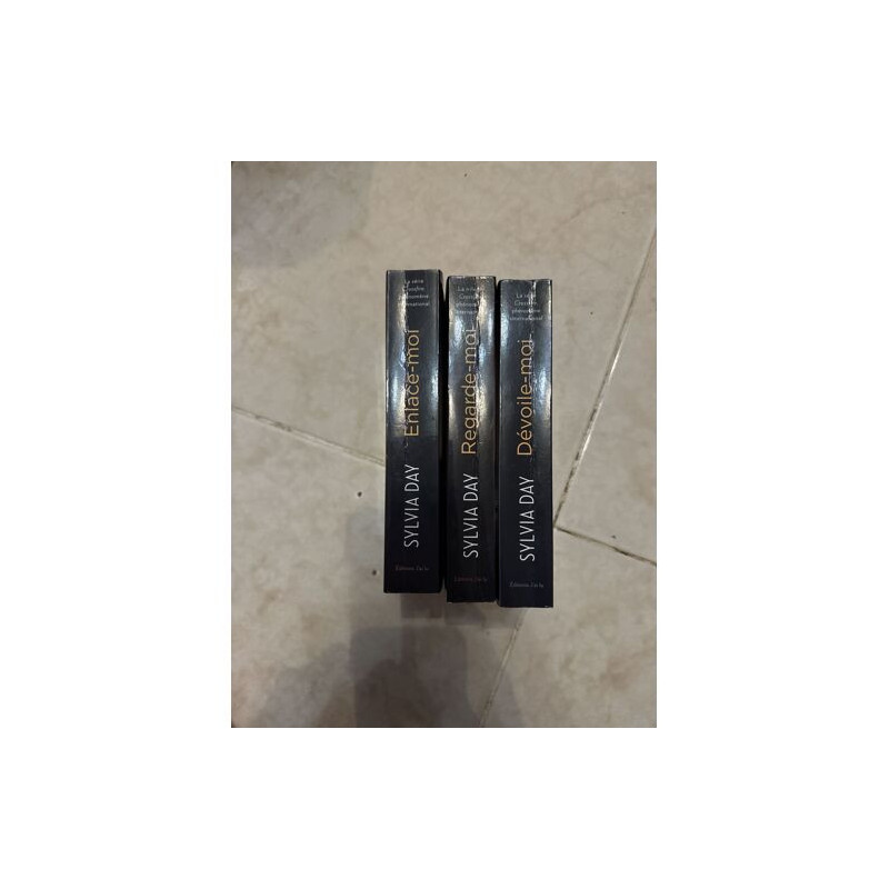 3 VOLUMES SERIE CROSSFIRE 1 DEVOILE MOI 2 REGARDE MOI 3 ENLACE MOI
