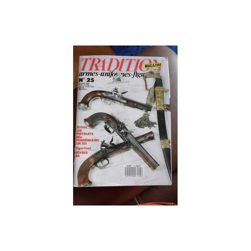 Tradition Magazine 25 les pistolets Mle Vendemiaire an XII Sevres
