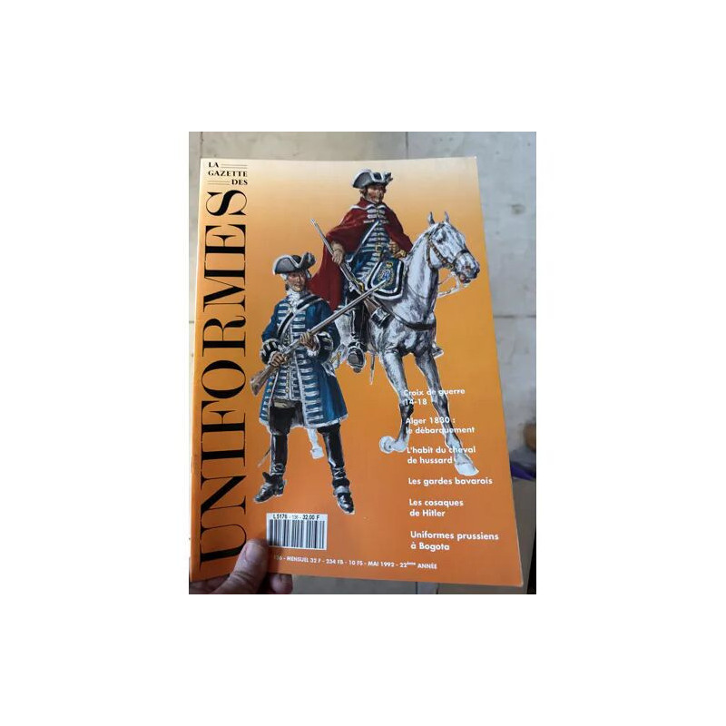 LA GAZETTE DES UNIFORMES 136 CROIX DE GUERRE 14 18 ALGER 1830 LE...