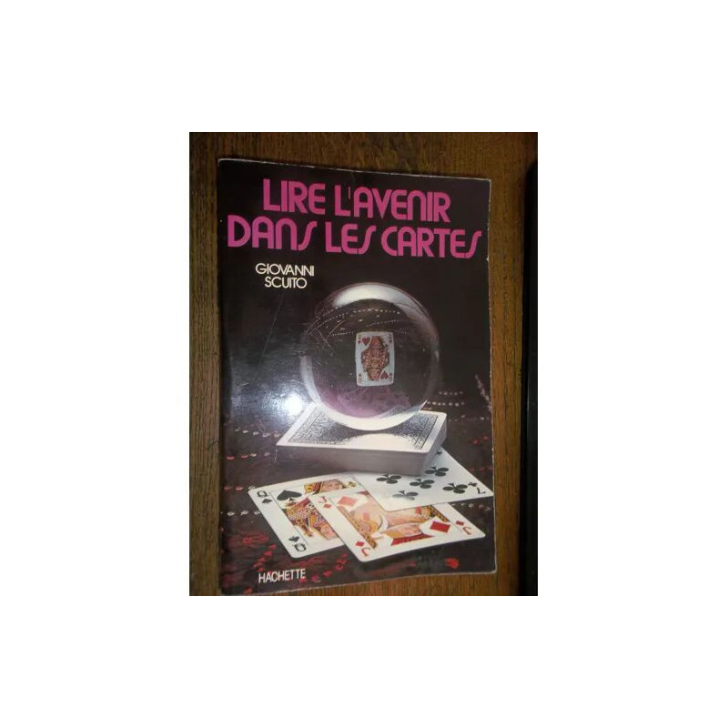 Lire L'avenir Dans les Cartes