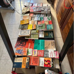 80 LIBROS DE TEATRO ESPAÑOL VER LAS FOTOS GROS LOT DE LIVRES DE...