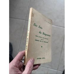 LES LOIS DU ROYAUME TELLES QU'ELLES SONT CONTENUES DANS LE SERMON...