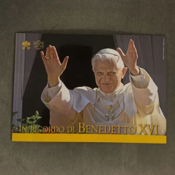 2022 Folder Filatelico Vaticano in Ricordo di Papa Benedetto XVI